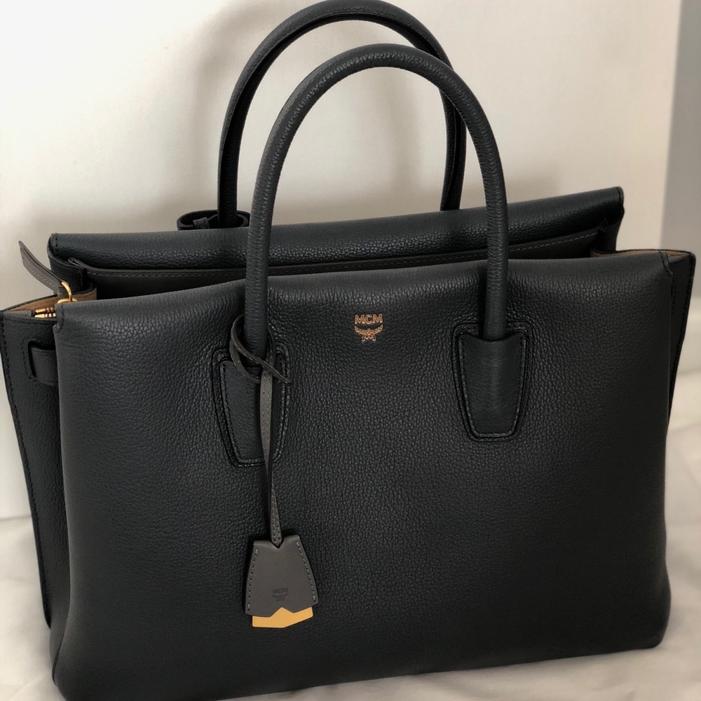 MCM Large Milla Tote